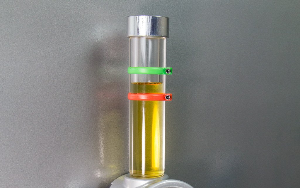 Condition-based monitoring oil sample